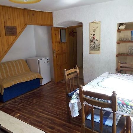 Apartman Dinko Lubenice Buitenkant foto