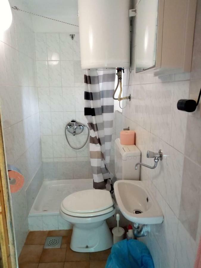 Apartman Dinko Lubenice Buitenkant foto